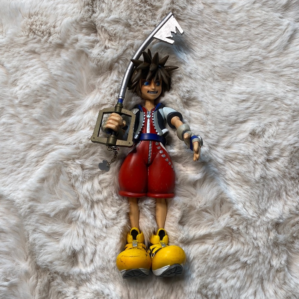 Sora Kingdom Hearts figure Rare. 2001-2002. Disney enterprises inc.